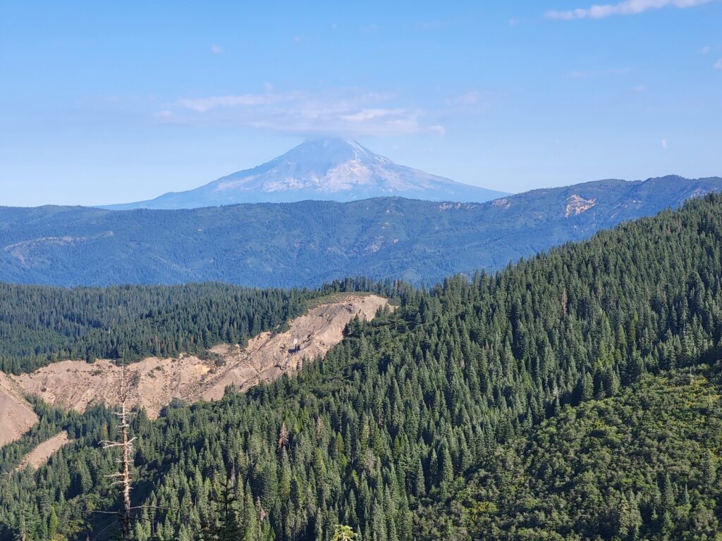 PCT day 99 · PCT class 2022 – fotka 1