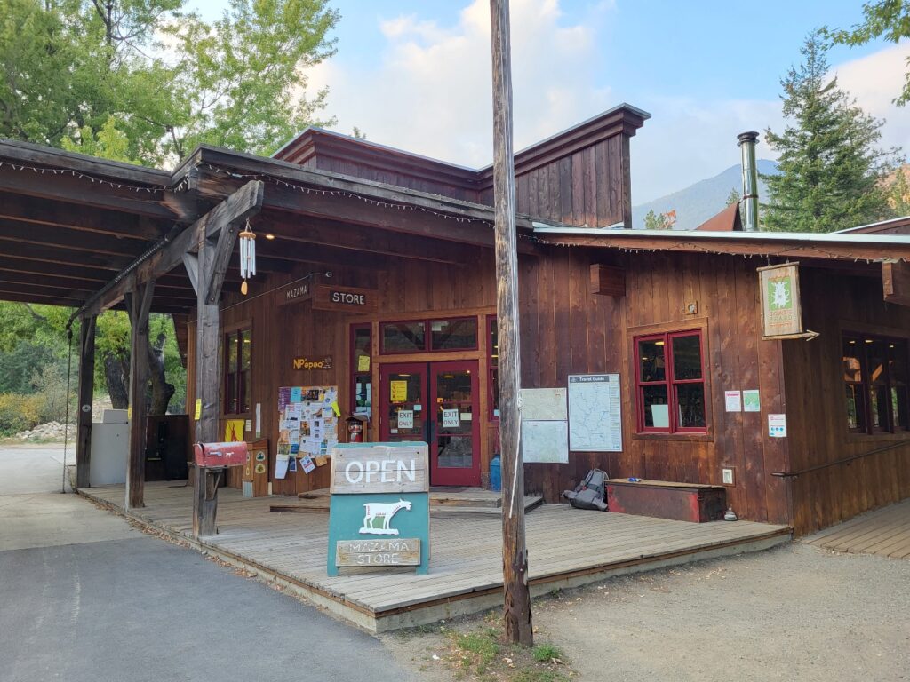 PCT day 152 THE END · PCT class 2022 – fotka 12